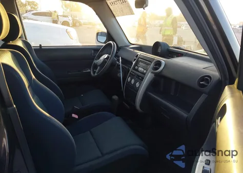 2006 Scion Xb from USA, damaged, VIN JTLKT324264065519